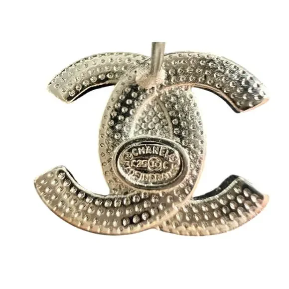 CHANEL 925 Sterling Silver Crystal Turnlock Earrings 2025 (CHXX025) - Picture 5 of 6